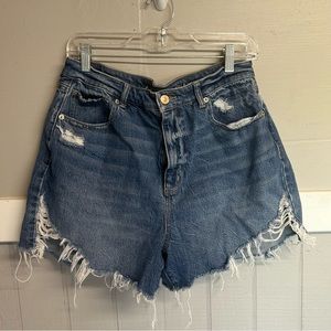 American Eagle highest rise Mom short